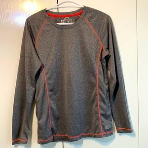 Long sleeve grey sport top